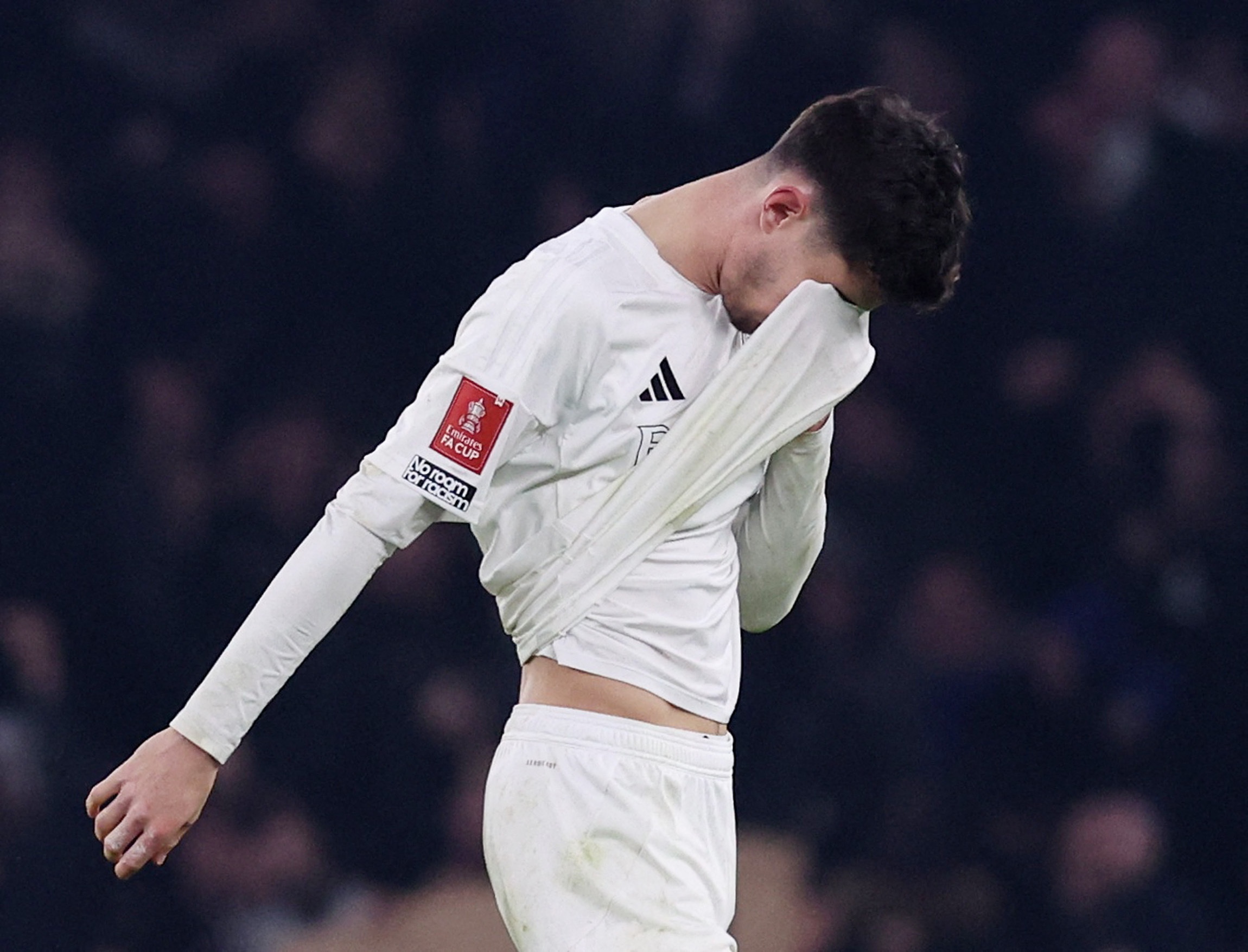 kaiyun-图片报：哈弗茨或将长期缺阵，保守治疗无效则需进行手术