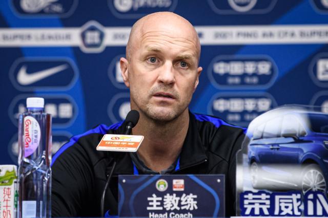 开云-小克解释为何让金特罗替补 称跌倒后爬起才最美